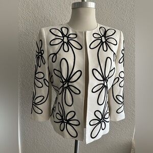 Kasper off white / black detailing silk blazer jackets women’s size 8